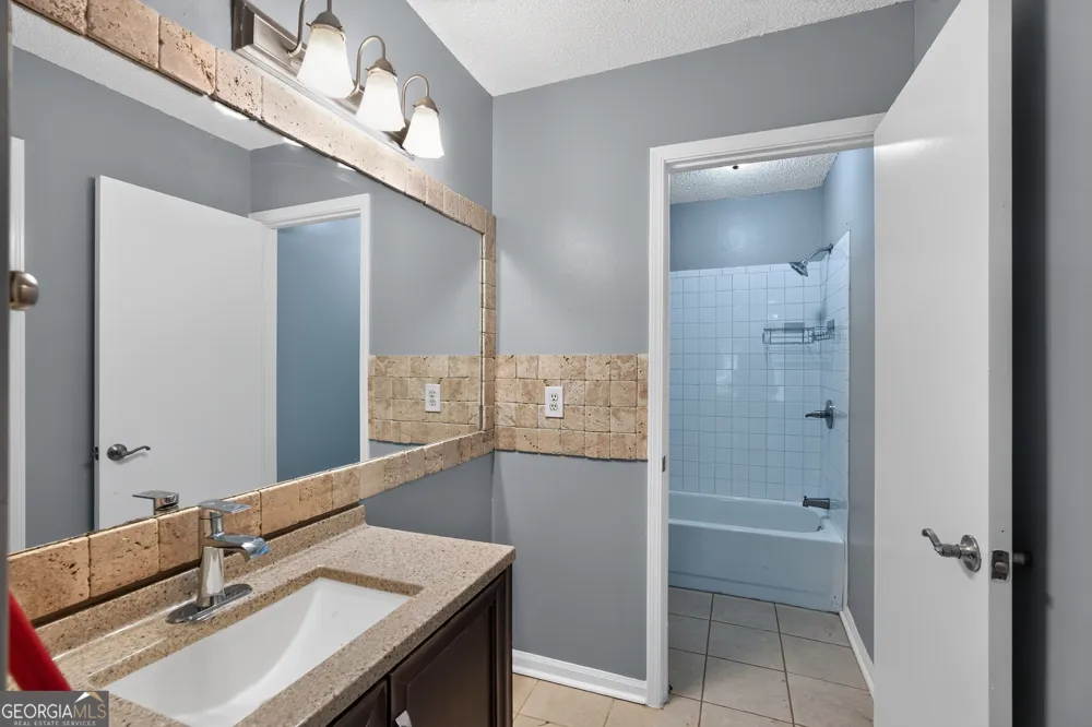 1024 Wiltshire WAY Norcross, GA 30093