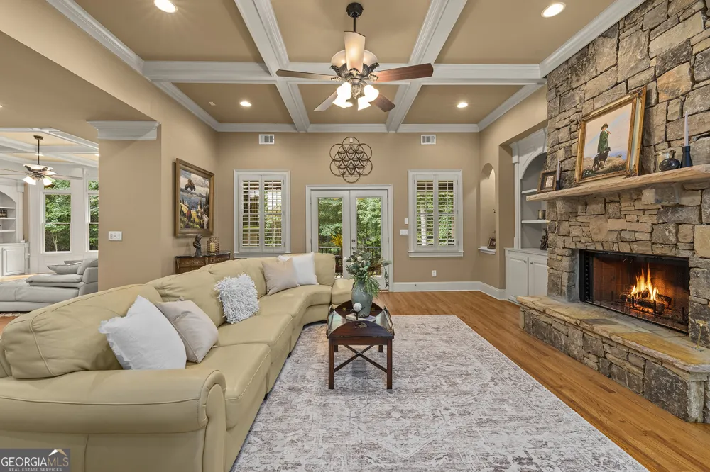 211 Arbor Green RUN Alpharetta, GA 30004
