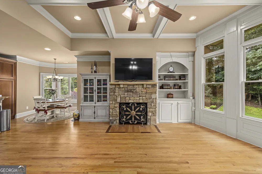 211 Arbor Green RUN Alpharetta, GA 30004