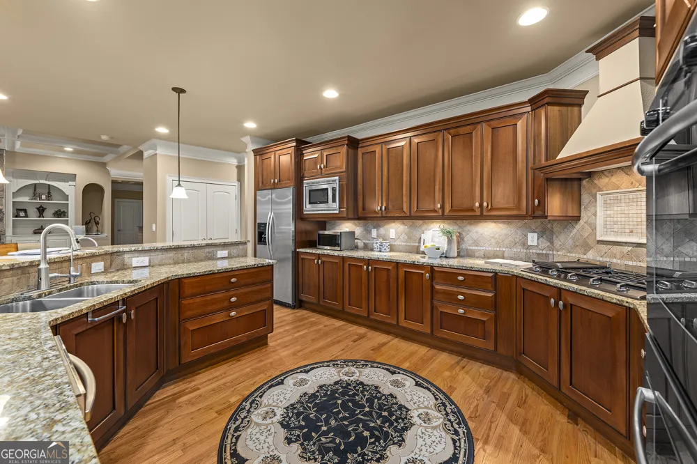 211 Arbor Green RUN Alpharetta, GA 30004