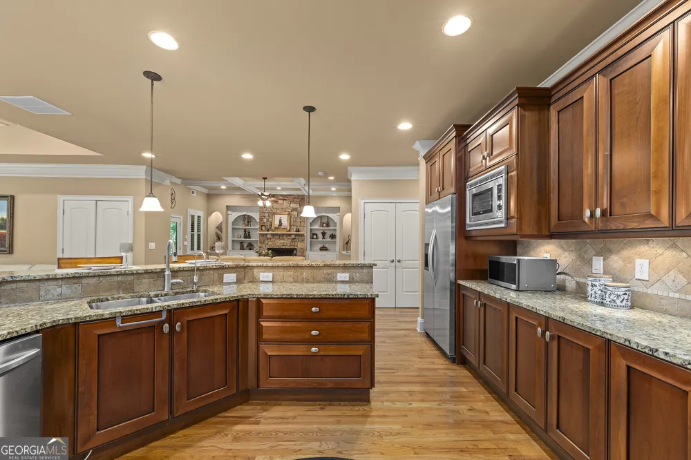 211 Arbor Green RUN Alpharetta, GA 30004