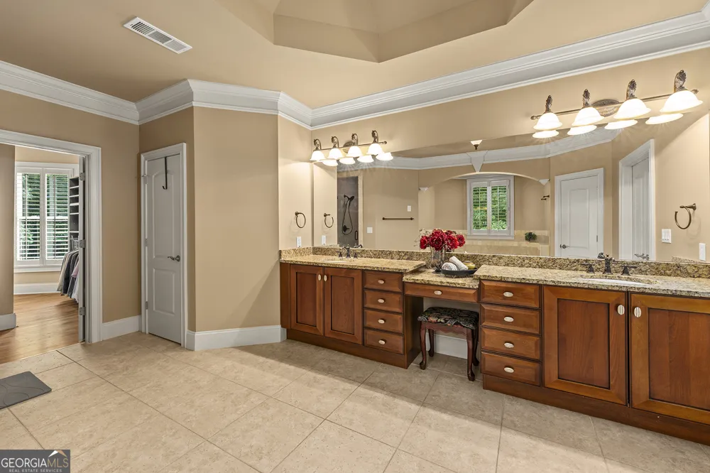 211 Arbor Green RUN Alpharetta, GA 30004