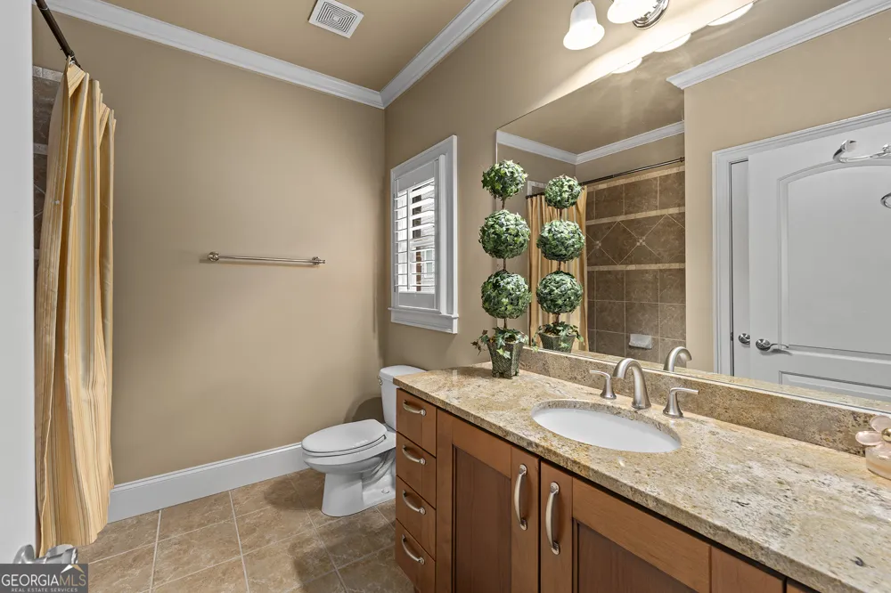 211 Arbor Green RUN Alpharetta, GA 30004