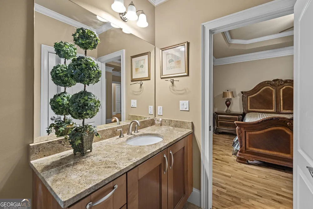 211 Arbor Green RUN Alpharetta, GA 30004