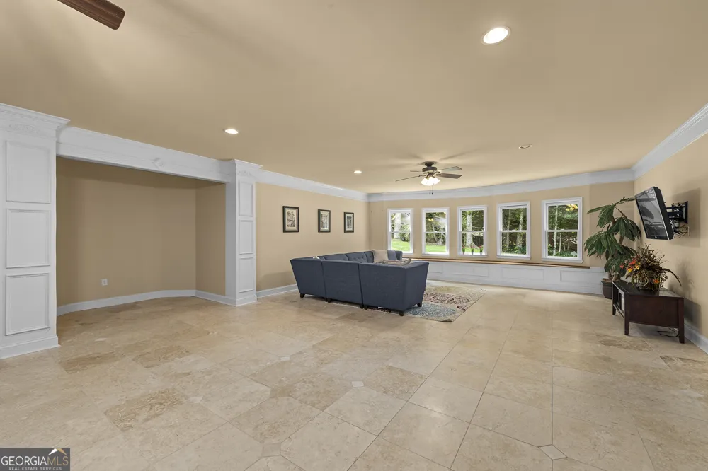 211 Arbor Green RUN Alpharetta, GA 30004