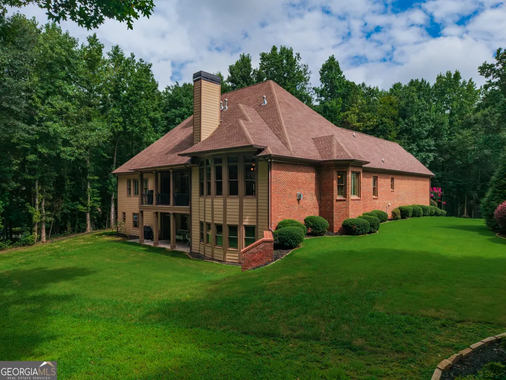 211 Arbor Green RUN Alpharetta, GA 30004