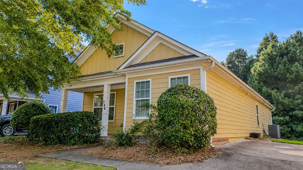 744 W Vincent DR Athens, GA 30607