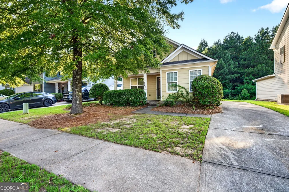 744 W Vincent DR Athens, GA 30607