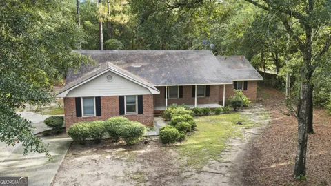 304 Rogers RD