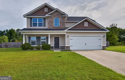 28 NE WHITE OAK DR