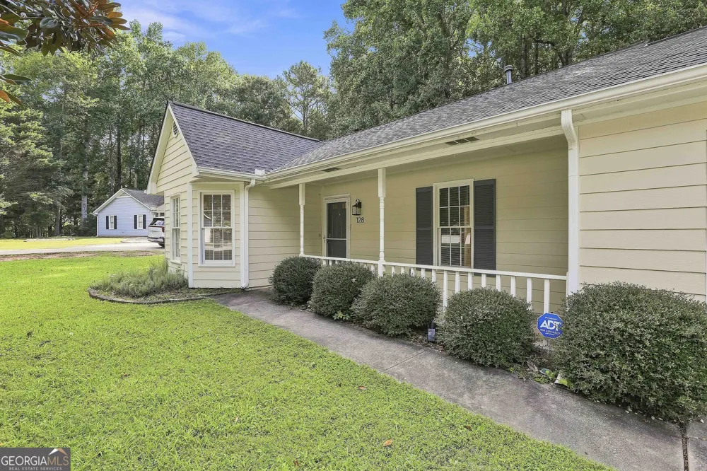 128 Treillage LN Peachtree City, GA 30269