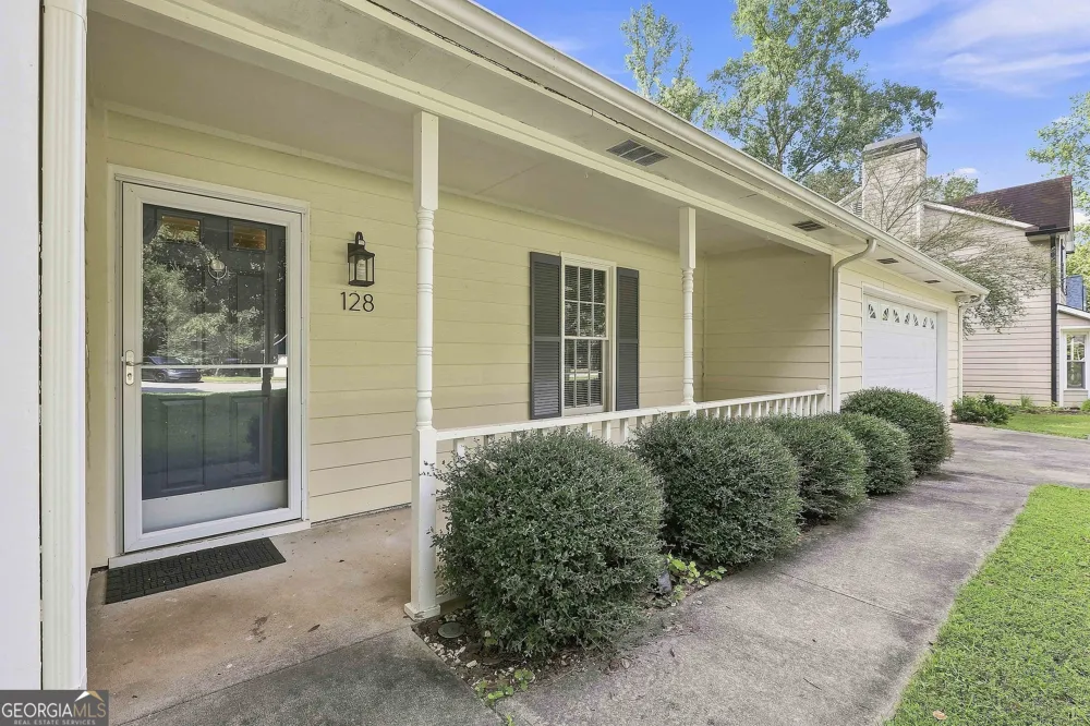 128 Treillage LN Peachtree City, GA 30269