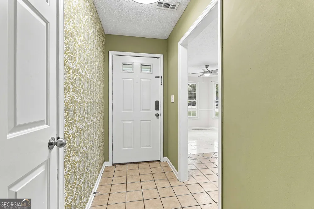 128 Treillage LN Peachtree City, GA 30269