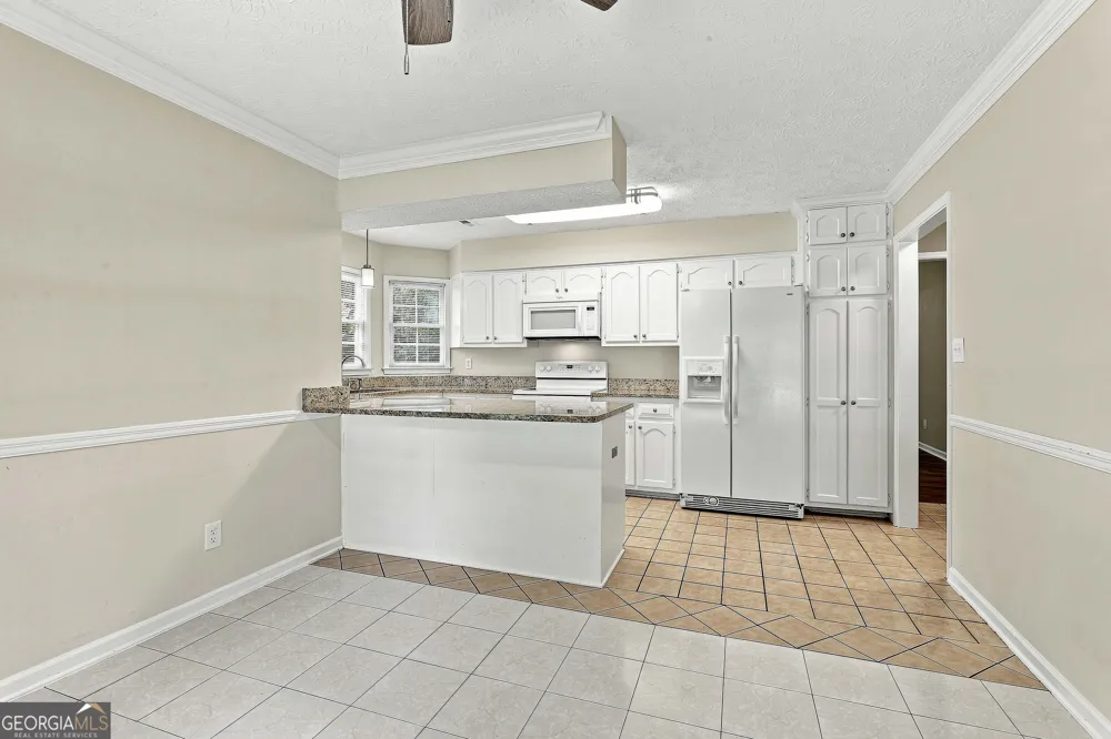 128 Treillage LN Peachtree City, GA 30269