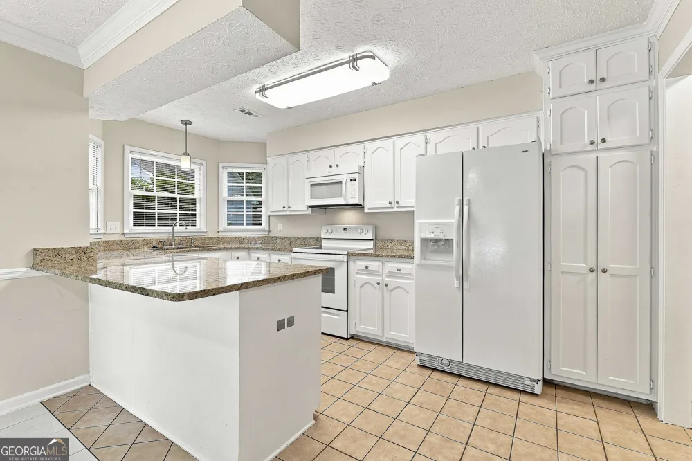 128 Treillage LN Peachtree City, GA 30269