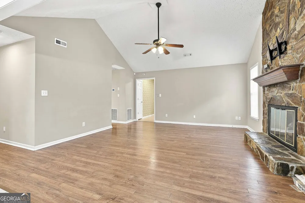 128 Treillage LN Peachtree City, GA 30269