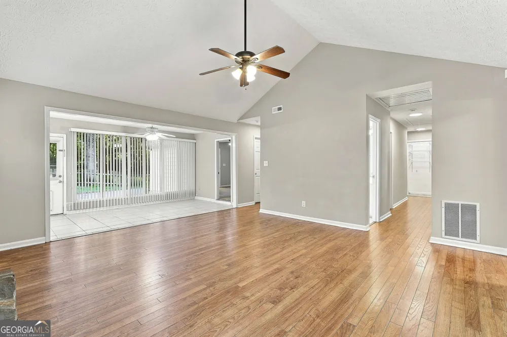 128 Treillage LN Peachtree City, GA 30269