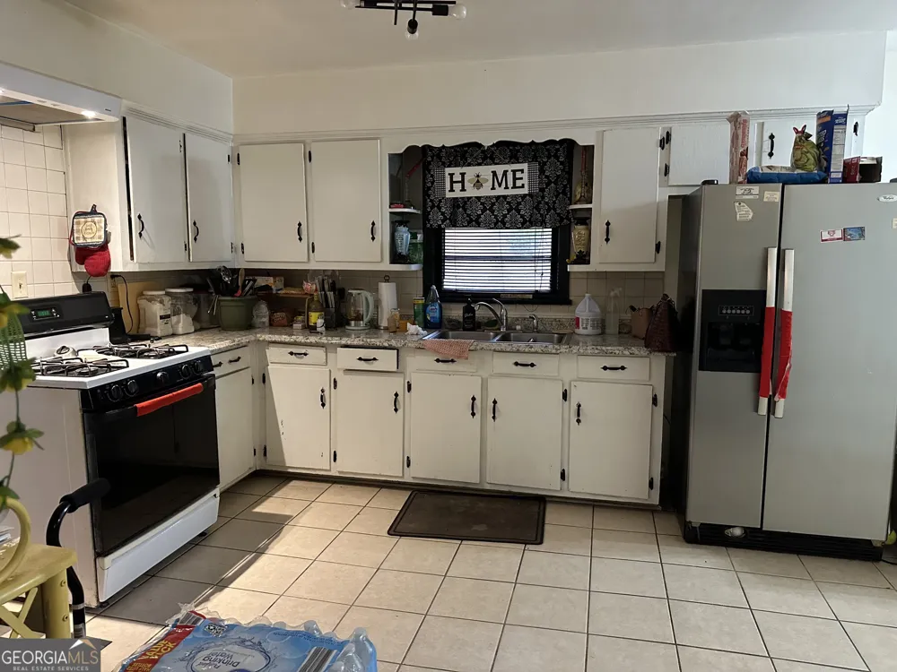 3942 Commander DR Columbus, GA 31903