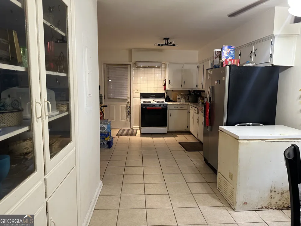 3942 Commander DR Columbus, GA 31903