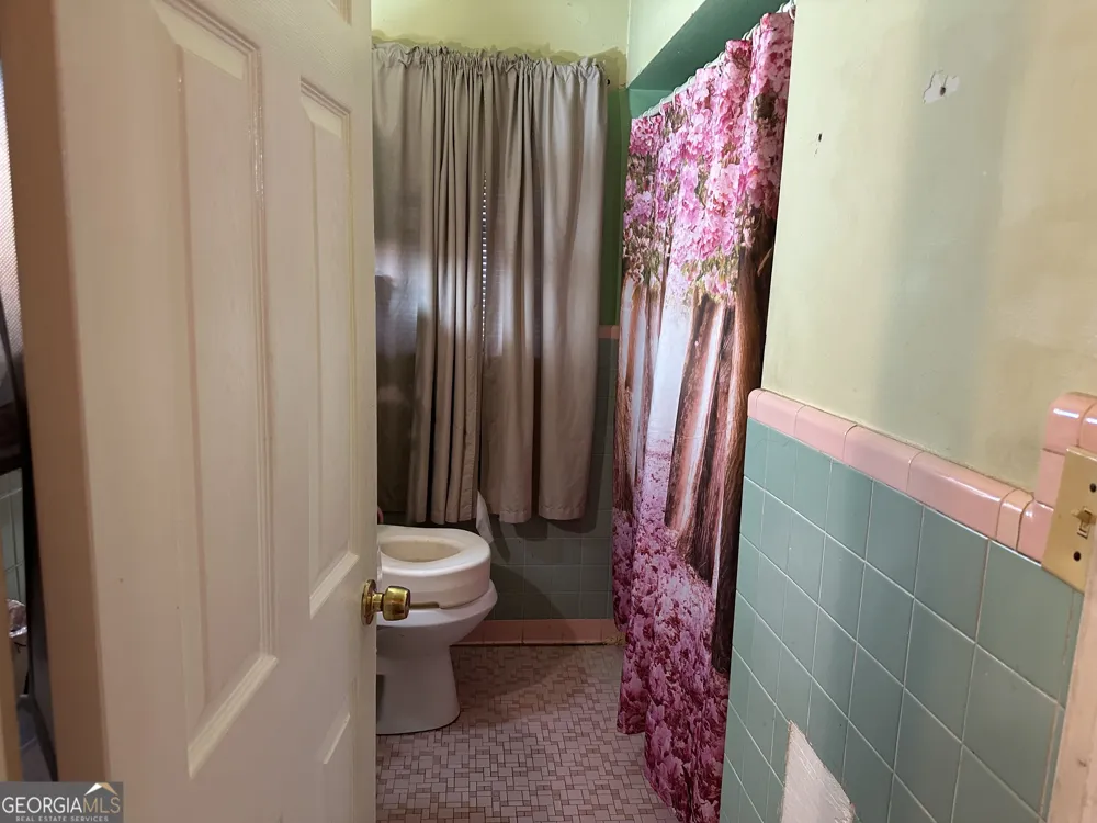 3942 Commander DR Columbus, GA 31903