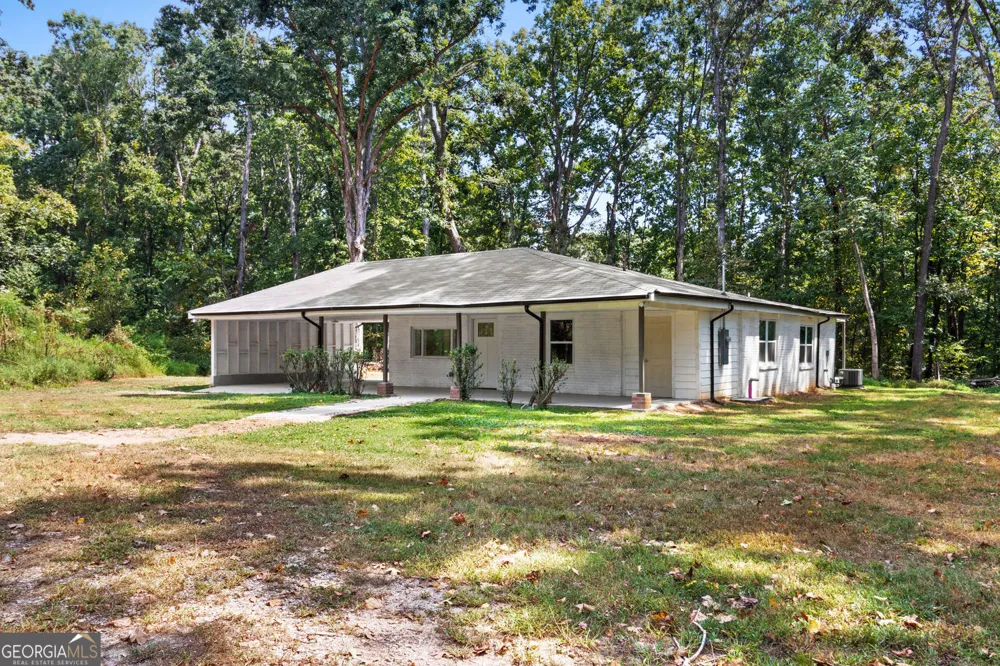 3990 Pine Hill DR Douglasville, GA 30135