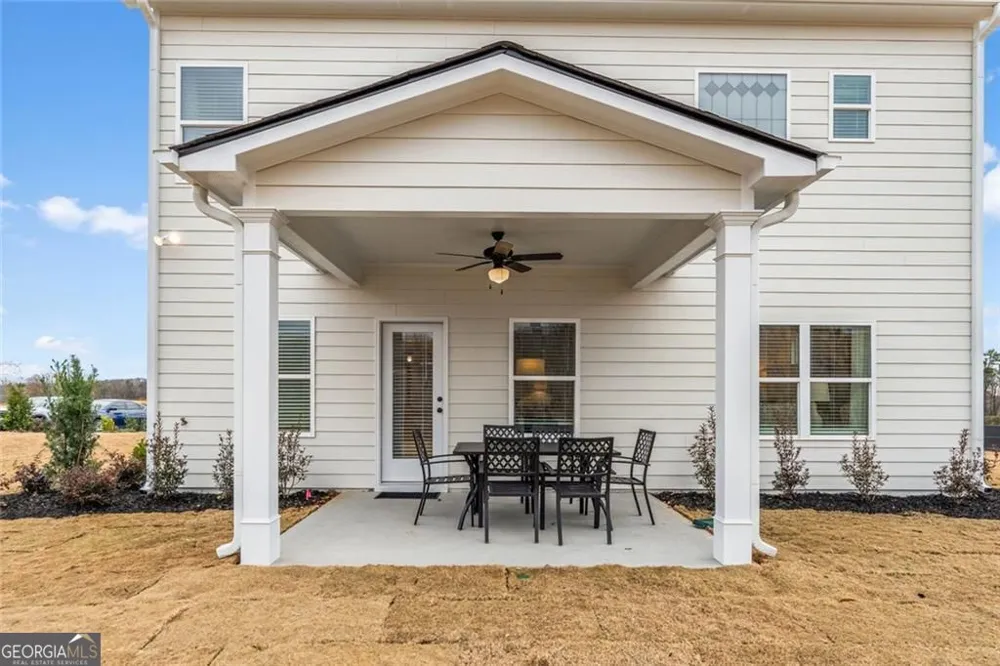 207 Roy DR Calhoun, GA 30701
