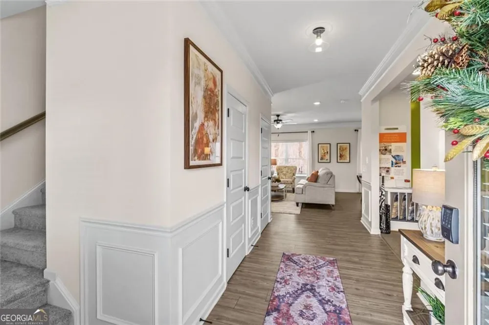 207 Roy DR Calhoun, GA 30701
