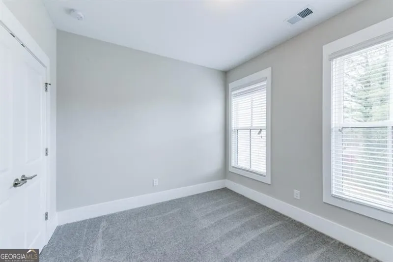 4304 Walsh DR Dunwoody, GA 30338