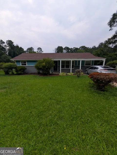 3221 Bobolink DR