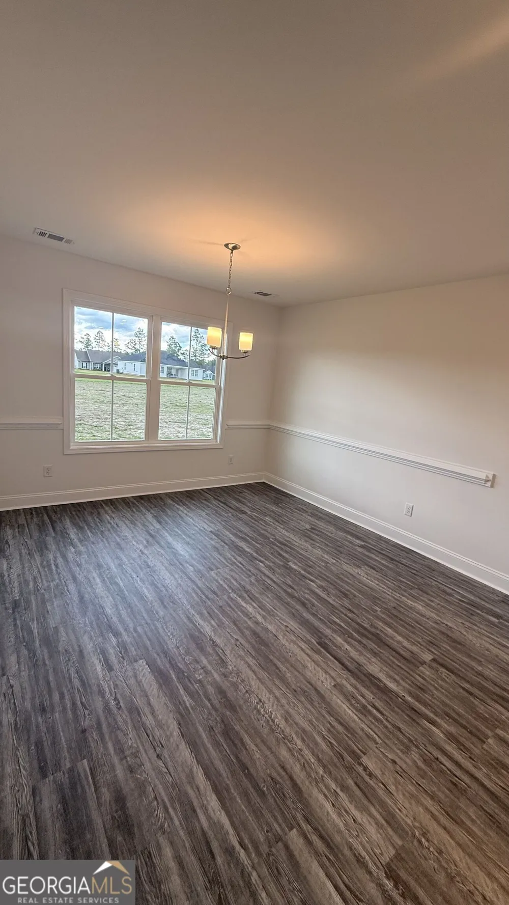 670 Belfast LOOP Ellabell, GA 31308