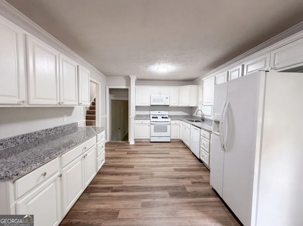 3691 Lavilla DR Powder Springs, GA 30127