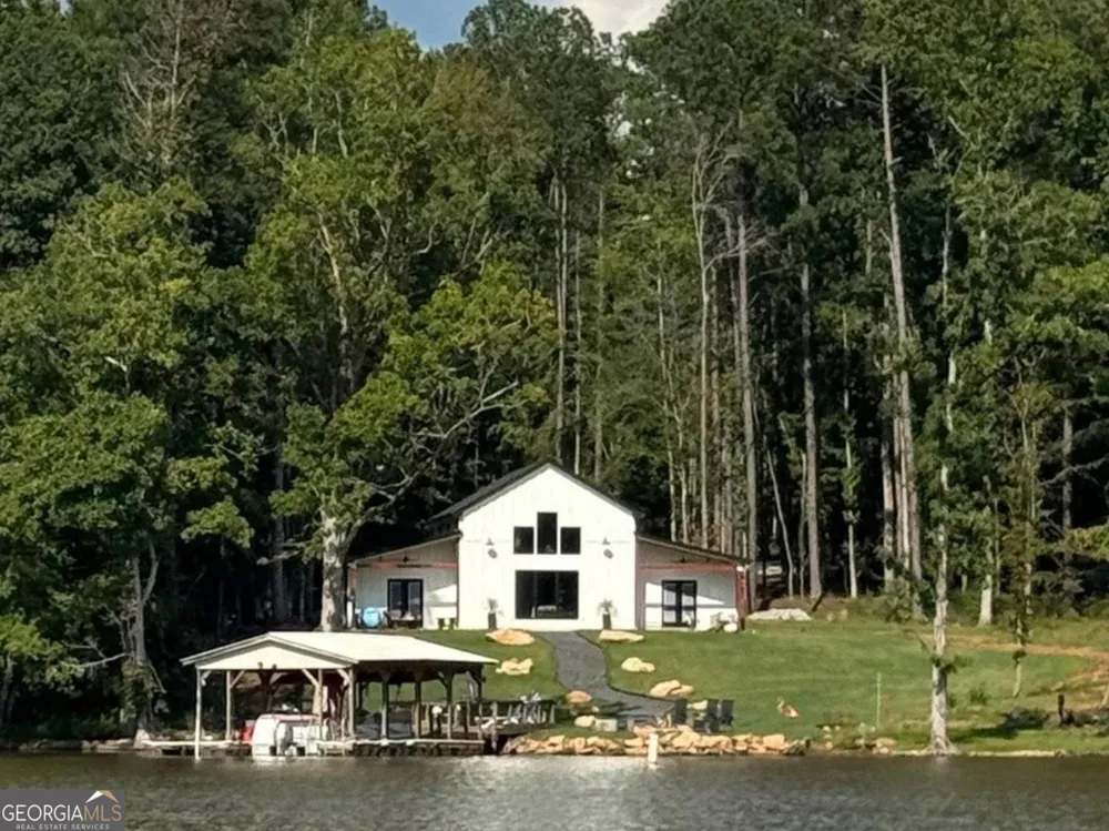 925 Bear Creek Marina RD Mansfield, GA 30055