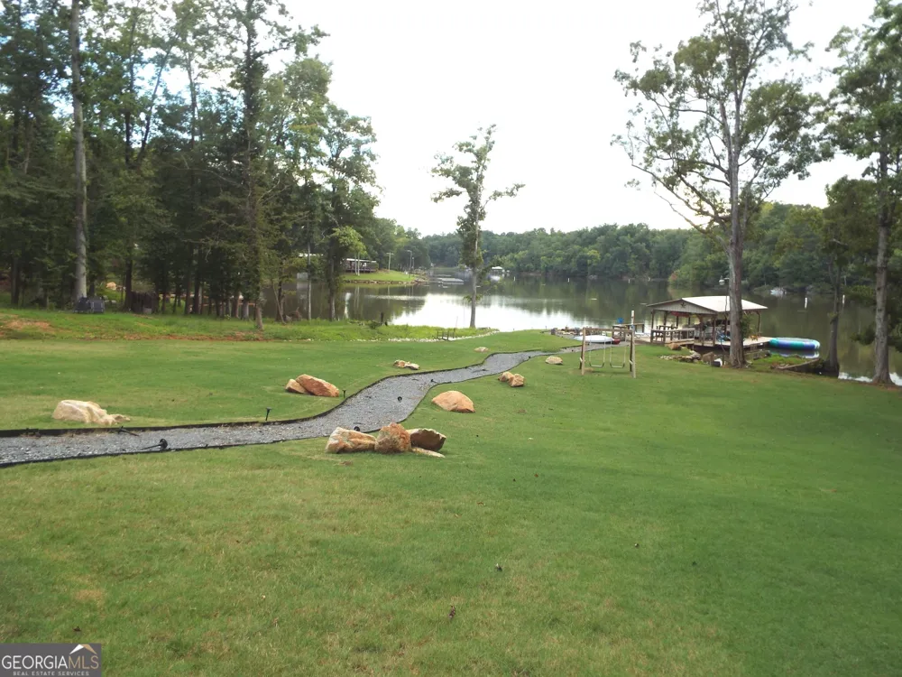 925 Bear Creek Marina RD Mansfield, GA 30055