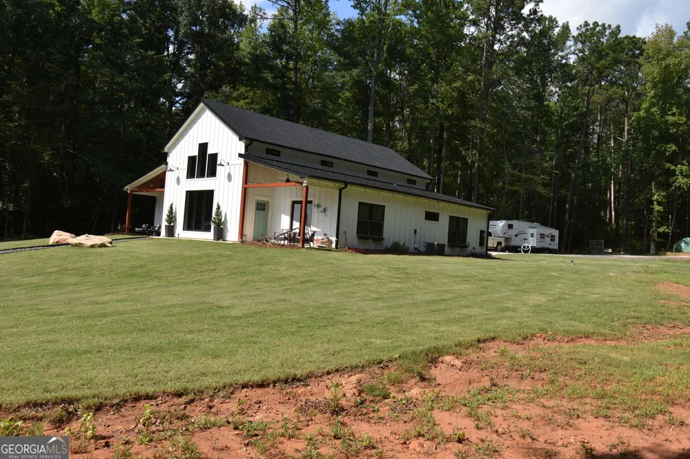 925 Bear Creek Marina RD Mansfield, GA 30055