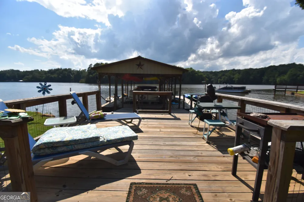 925 Bear Creek Marina RD Mansfield, GA 30055