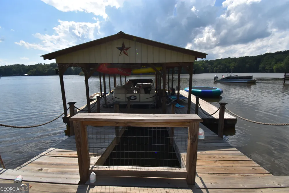 925 Bear Creek Marina RD Mansfield, GA 30055