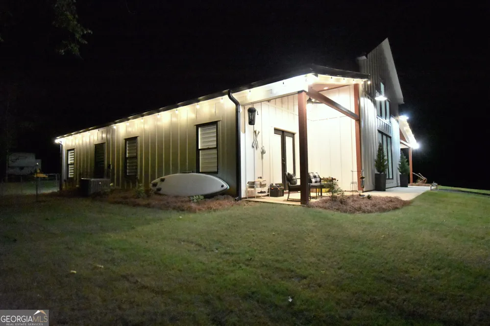 925 Bear Creek Marina RD Mansfield, GA 30055