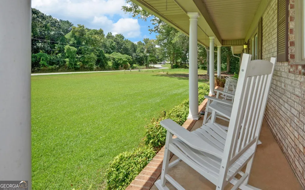 1398 Cleveland Mill RD Hartwell, GA 30643
