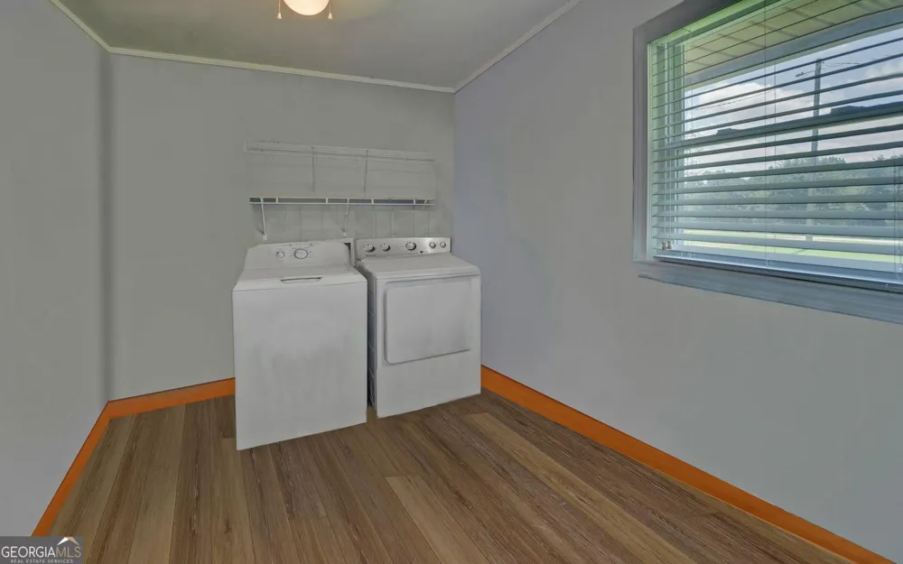 1398 Cleveland Mill RD Hartwell, GA 30643