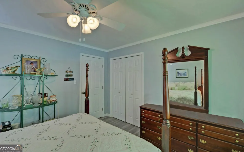 1398 Cleveland Mill RD Hartwell, GA 30643