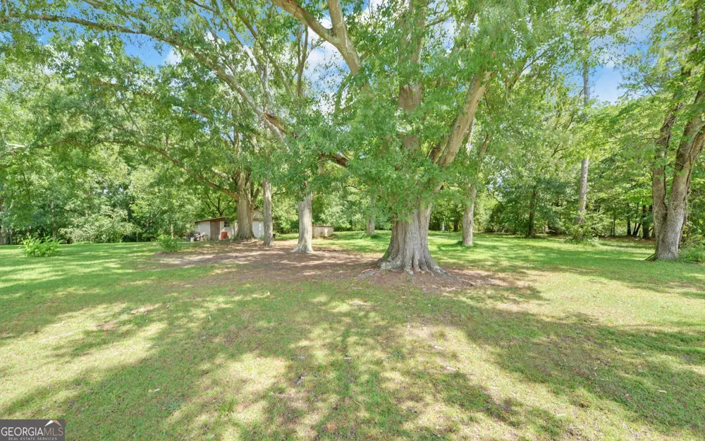 1398 Cleveland Mill RD Hartwell, GA 30643