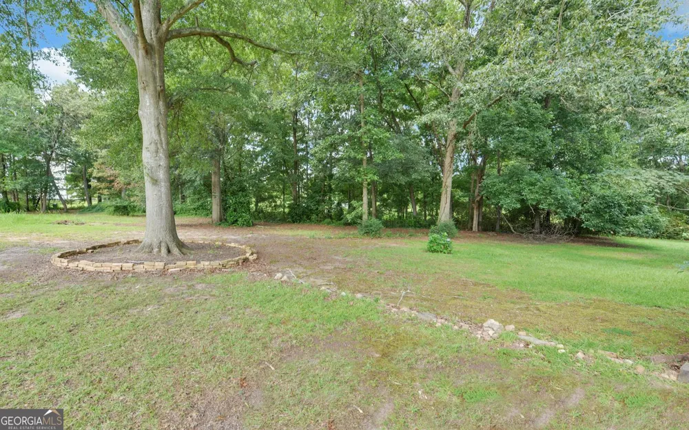 1398 Cleveland Mill RD Hartwell, GA 30643