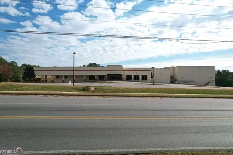 274 Highway 138 SW