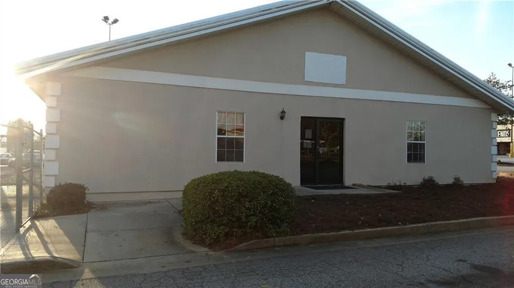 3180 Atlanta HWY Athens, GA 30606