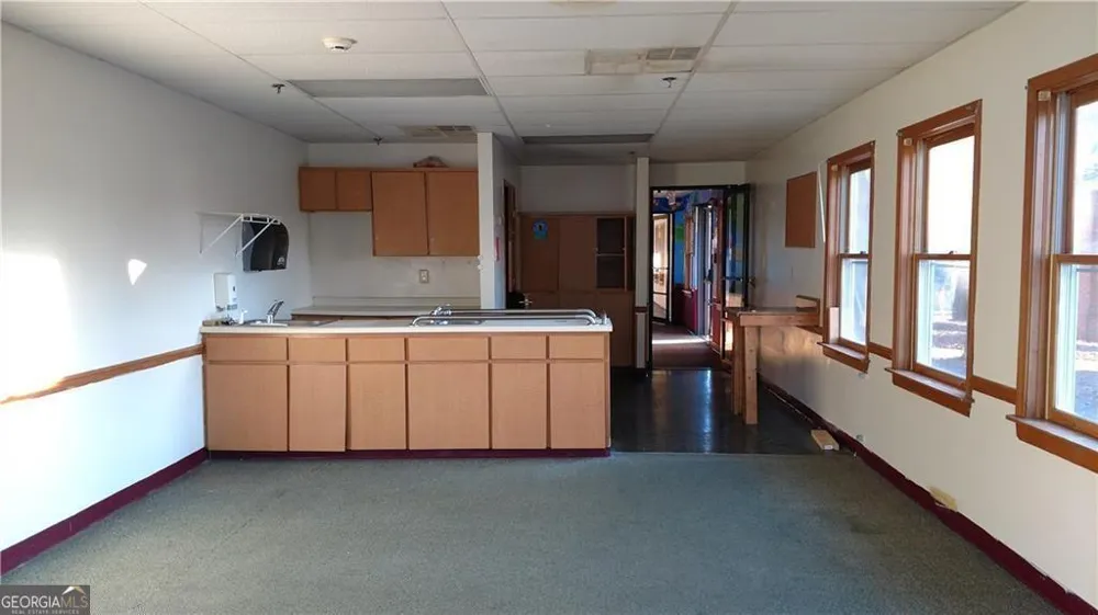 3180 Atlanta HWY Athens, GA 30606