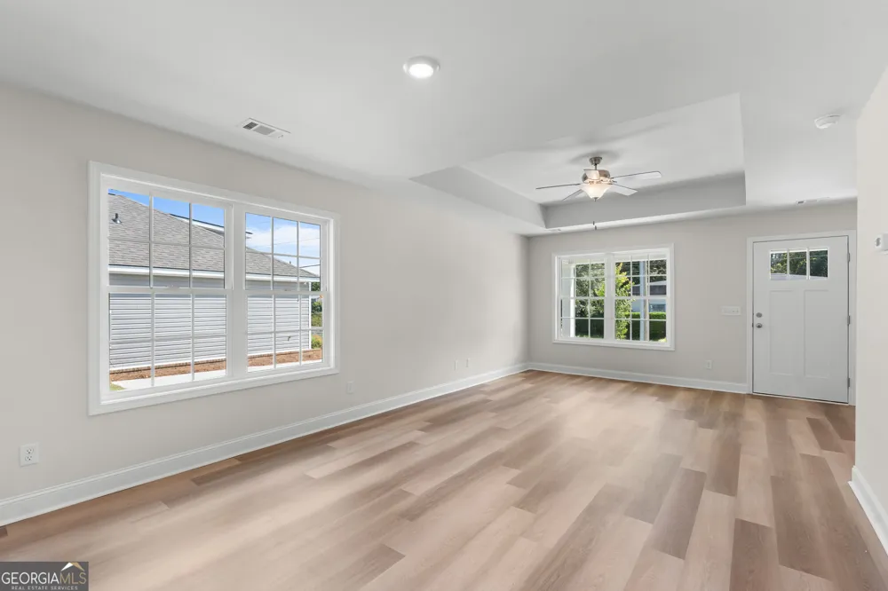 56 Ellabell Loop RD Ellabell, GA 31308