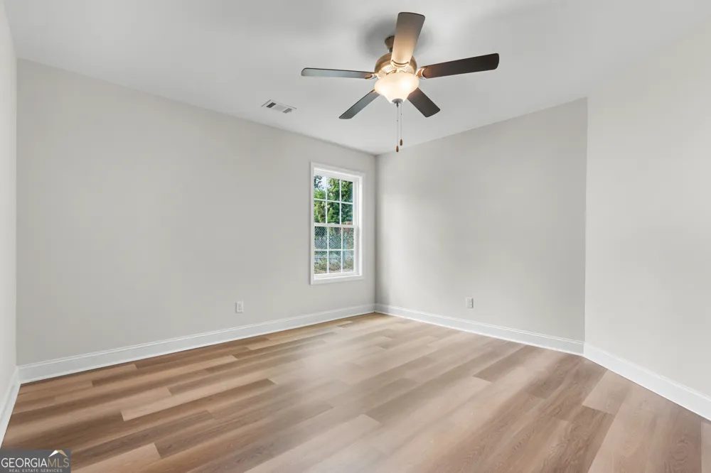 56 Ellabell Loop RD Ellabell, GA 31308