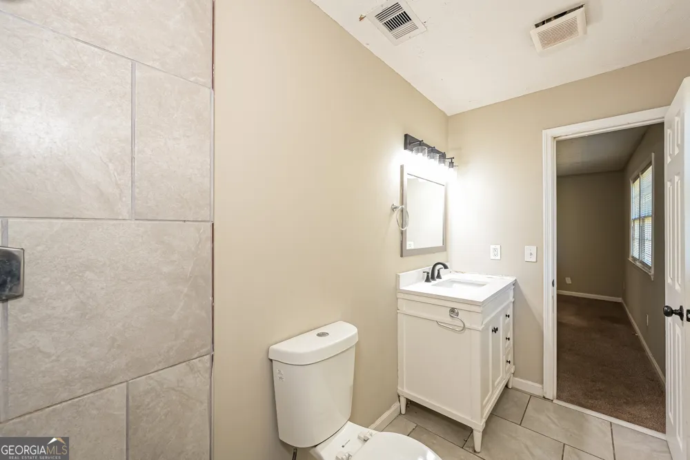 1627 Oak Forest DR SE Conyers, GA 30013