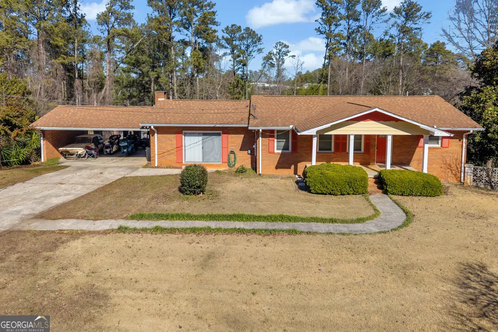 2671 Liberty Hill RD Eastanollee, GA 30538