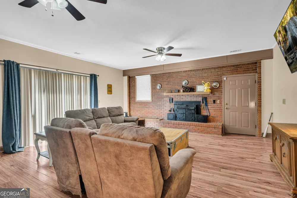2671 Liberty Hill RD Eastanollee, GA 30538
